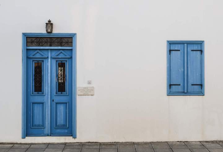 Pose de porte d’entrée, Mansle