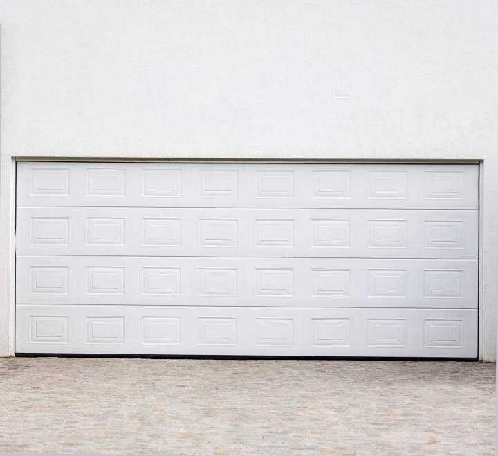Pose de porte de garage à Angoulême
